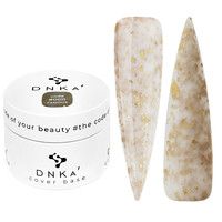 Зображення  База кольорова DNKa Cover №011 Famous Молочний із шматочками золотої поталі, 30 мл, Об'єм (мл, г): 30, Колір: 011