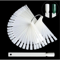 Изображение  Палитра-веер на кольце (50 типс, 12.3 см) "Мягкий квадрат" для демонстрации гель-лаков и дизайнов. Молочный