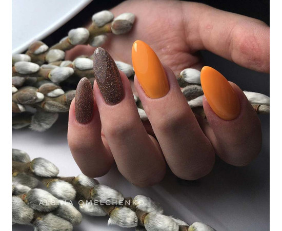 Изображение 4 Гель-лак Kira Nails №021 (оранжевый, эмаль), 6 мл, Объем (мл, г): 6, Цвет: 021