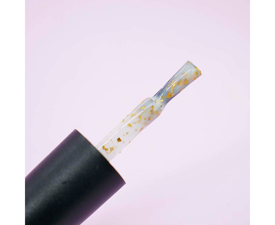 Изображение 3 База камуфлирующая SAGA Leaf Base №04 молочный с золотой поталью, 8 мл, Объем (мл, г): 8, Цвет: 04