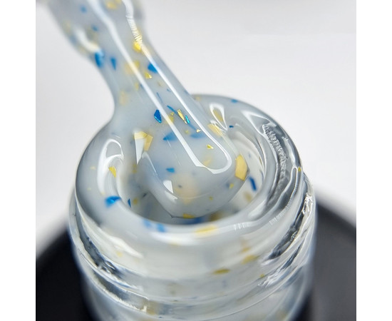 Зображення 2 База камуфлююча SAGA Leaf Base UA молочний з жовто-блакитною поталлю, 30 мл, Об'єм (мл, г): 30, Колір: UA