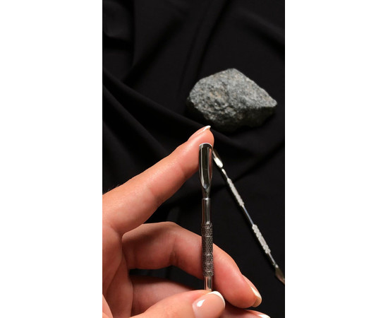 Зображення 11 Лопатка манікюрна кругла (топорик) SPL 9194