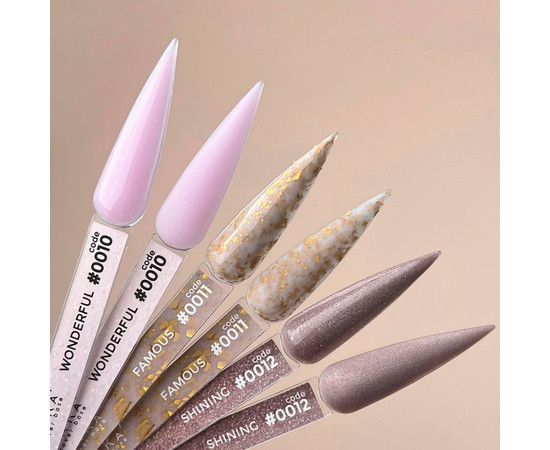 Изображение 2 База цветная DNKa Cover №012 Shining Светоотражающий нежно-коричневый с серебряным шимером, 30 мл, Объем (мл, г): 30, Цвет: 012