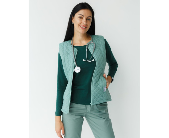 Изображение 4 Медицинская утепленная жилетка женская Женева оливковая р. 44-46, "БЕЛЫЙ ХАЛАТ" 366-327-844, Размер: 44-46, Цвет: оливковый