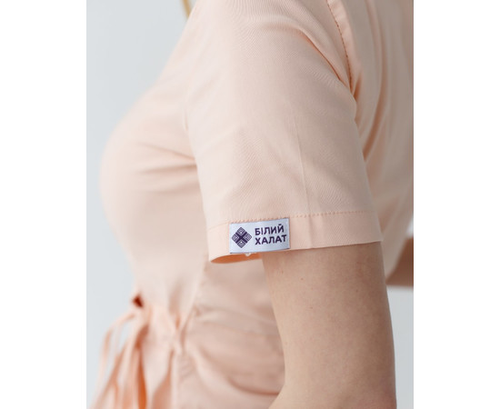 Изображение 7 Медицинский костюм женский Рио персиковый р. 50, "БЕЛЫЙ ХАЛАТ" 135-338-715, Размер: 50, Цвет: персиковый
