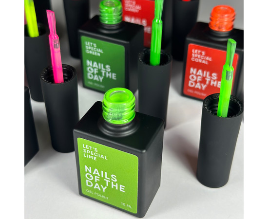 Изображение 9 Nails Of The Day Let's special Candy – особый ярко-насыщенный коралловый гель-лак, перекрывается в один слой, 10 мл, Объем (мл, г): 10, Цвет: Candy