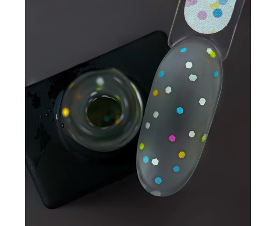 Зображення 2 Nails Of The Day Party Top matte – матовий топ із неоновими шестигранниками, без липкої кулі та без уф-фільтрів, 10 мл, Об'єм (мл, г): 10, Колір: 01