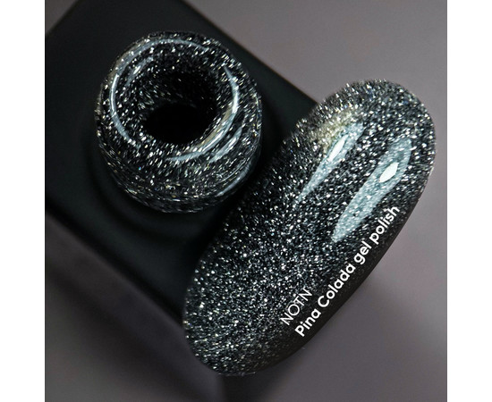 Изображение 2 Nails Of The Night Cocktails gel Pina Colada – серый светоотражающий гель-лак для ногтей, 10 мл, Объем (мл, г): 10, Цвет: Pina Colada