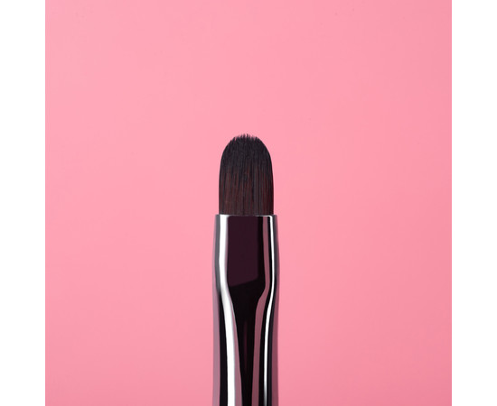 Зображення 2 Пензлик Kira Nails Oval OS-4 (Syntetic)