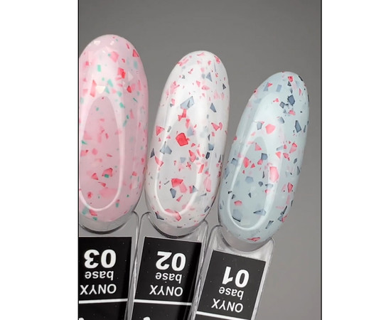 Изображение 2 Камуфлирующая база LUXTON Onyx Base №003 розовая с красно-зеленой поталью, 15 мл, Объем (мл, г): 15, Цвет: 003