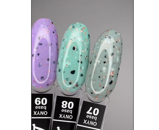 Зображення 2 Камуфлююча база LUXTON Onyx Base №008 м'ятна з чорними пластівцями і персиковою поталлю, 10 мл, Об'єм (мл, г): 10, Колір: 008