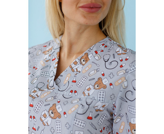Изображение 4 Медицинская рубашка женская Топаз принт Bear gray р. 48, "БЕЛЫЙ ХАЛАТ" 126-373-558, Размер: 48, Цвет: bear gray