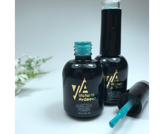 Изображение 2 Гель-лак Victoria Avdeeva №052, 10 мл, Объем (мл, г): 10, Цвет: 052