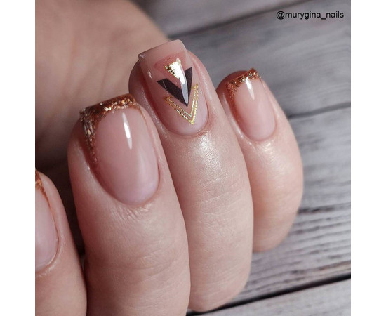 Изображение 5 Гель-лак Kira Nails 24 Karat №005 (золото шампань с большим количеством блесток), 6 мл, Объем (мл, г): 6, Цвет: 005