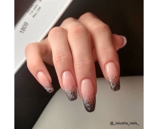 Зображення 5 Гель-лак Kira Nails Shine Bright №004 (темне срібло з мілкими червоними блискітками), 6 мл, Об'єм (мл, г): 6, Колір: 004