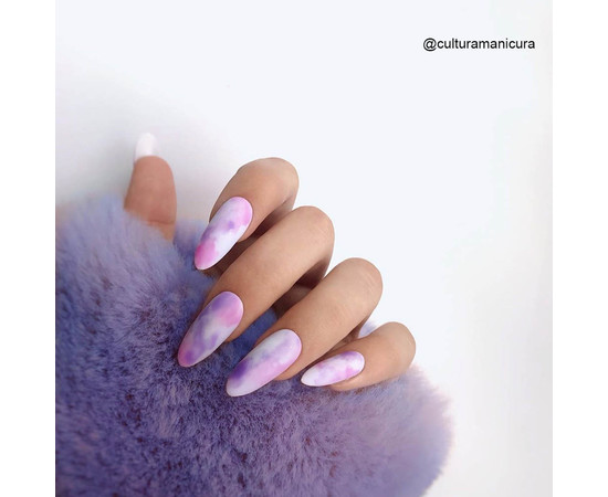 Зображення 4 Гель-лак Kira Nails Vitrage №V14 (прозоро-фіолетовий, вітражний), 6 мл, Об'єм (мл, г): 6, Колір: 014