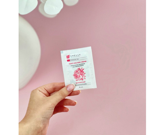 Изображение 2 Крем для рук и ногтей с коллагеном, эластином и экстрактом пиона Shelly саше, 4 мл, Объем (мл, г): 4