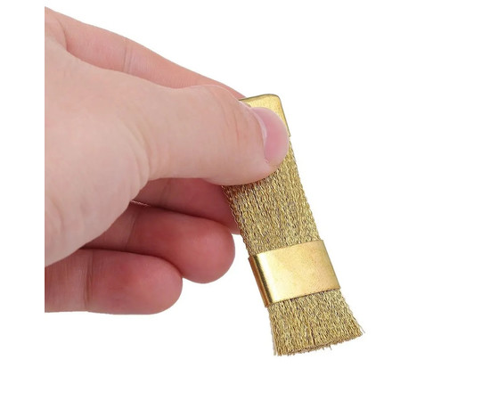 Изображение 9 Плоская жесткая щетка (2 см х 6 см) для чистки фрез (латунь)