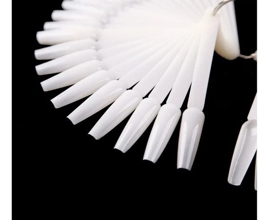 Зображення 2 Палітра-віяло на кільці (50 типс, 12 см) для демонстрації гель-лаків та дизайнів - 447 Молочний