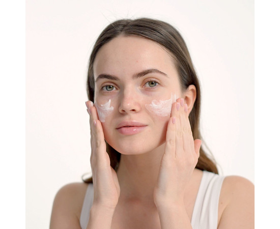 Зображення 2 Маска для обличчя Kaetana "Відбілююча Bellissimo", інтенсивно відбілює та вирівнює тон шкіри, 50 мл