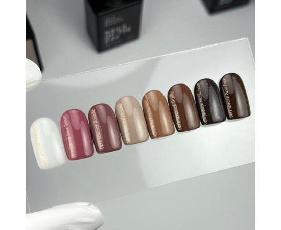 Зображення 2 Nails of the Day Let’s special Mocha Mousse – тепло карамельно-бежевий гель-лак для нігтів, що перекриває в один шар, 10 мл, Об'єм (мл, г): 10, Колір: Mocha Mousse