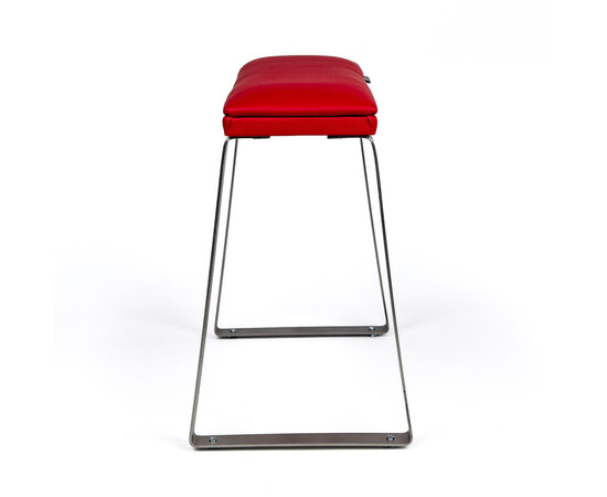 Изображение 3 Педикюрная подставка для ног Eco Stand Padix на металлических ножках, красная