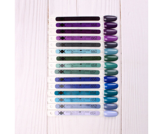 Изображение 2 Гель-лак Moon Full Autum - Winter №651 васильково-сиреневый, 8 мл, Объем (мл, г): 8, Цвет: 651