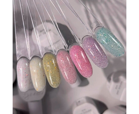 Зображення 4 Камуфлююча база для нігтів з блискітками Saga Professional Sugar Base №07, 10 мл, Об'єм (мл, г): 10, Колір: 07