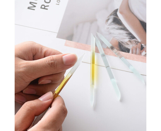 Зображення 3 Скляна манікюрна пилочка-лопатка SPL 9049