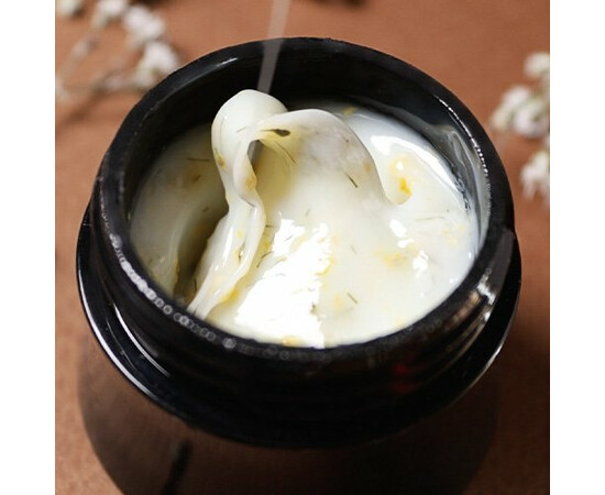 Изображение 2 Молочный моделирующий гель Victoria Avdeeva Milky Flower Gel №7 с желтыми сухоцветами, 15 мл, Объем (мл, г): 15, Цвет: 07