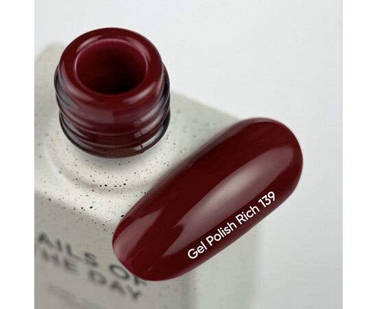 Зображення 2 Nails of the Day Gel polish Rich – червоний гель-лак, що перекривається в один шар, 10 мл, Об'єм (мл, г): 10, Колір: 139 Rich