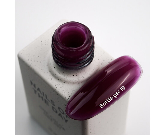 Изображение 2 Nails of the Day Bottle gel 19 – бургунди гель для укрепления ногтей, 10 мл, Объем (мл, г): 10, Цвет: 19