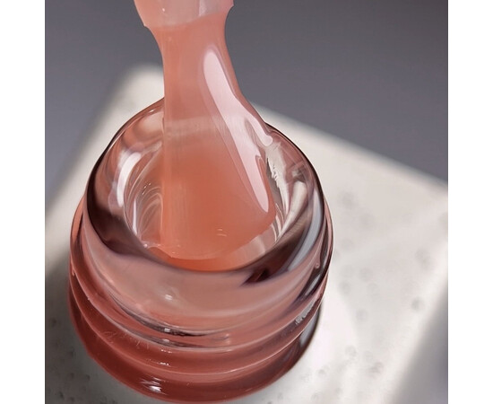 Зображення 7 Nails of the Day Cover Basе 45 light pigment – легкопігментоване напівпрозоре нюдове базове покриття для нігтів, 10 мл, Об'єм (мл, г): 10, Колір: 45