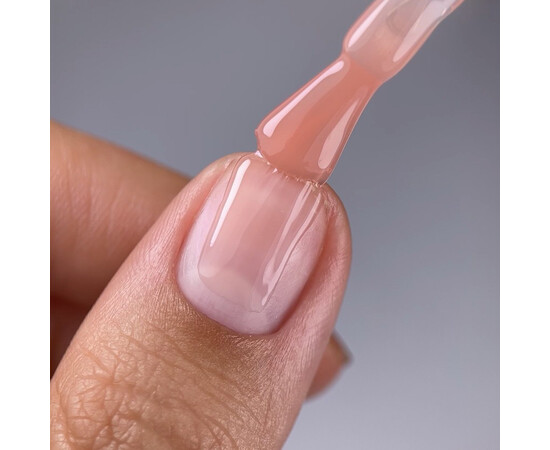 Зображення 4 Nails of the Day Cover Basе 45 light pigment – легкопігментоване напівпрозоре нюдове базове покриття для нігтів, 10 мл, Об'єм (мл, г): 10, Колір: 45