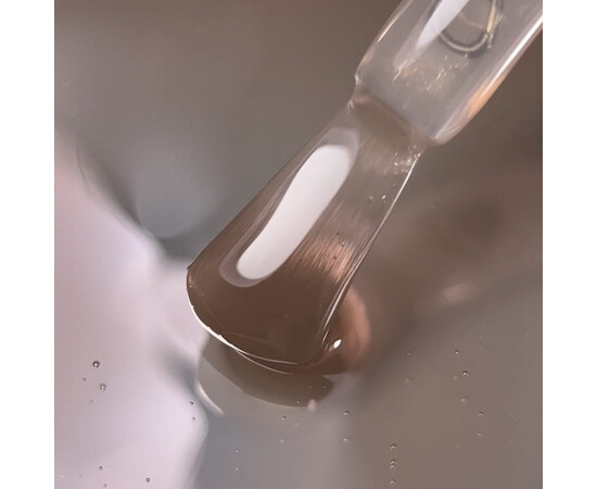 Зображення 5 Nails of the Day Cover Basе 43 light pigment – легкопігментоване напівпрозоре бежеве базове покриття для нігтів, 10 мл, Об'єм (мл, г): 10, Колір: 43