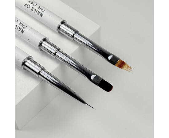 Зображення 7 Пензлик для манікюру лайнер 8 мм Nails of the Day Professional Brush Liner