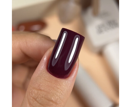 Зображення 5 Nails of the Day Gel polish Wine – виноградно-винний гель-лак, що перекривається в один шар, 10 мл, Об'єм (мл, г): 10, Колір: 171 Wine