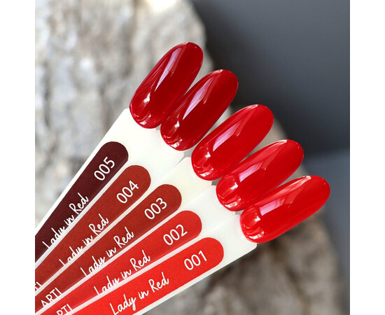 Изображение 2 Лак для ногтей Komilfo ArtiLux Lady in Red 005 sangria red, эмаль, 8 мл, Объем (мл, г): 8, Цвет: 005