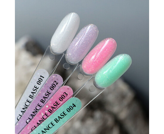 Изображение 4 База с блестками Komilfo Glance Base 004, 8 мл, Объем (мл, г): 8, Цвет: 004