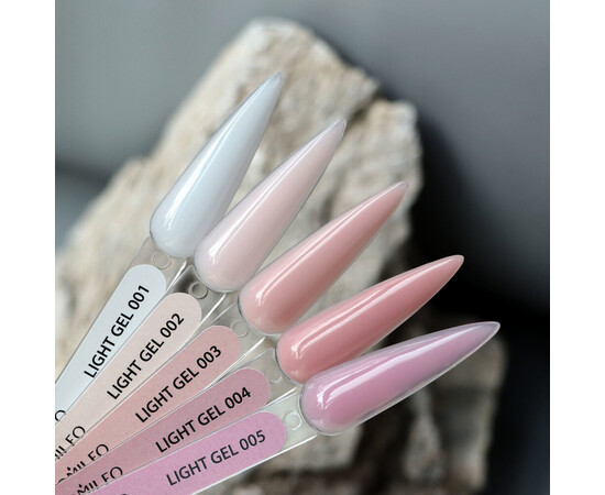 Изображение 5 Жидкий гель для наращивания Komilfo Light Gel 002, 15 мл, Объем (мл, г): 15, Цвет: 002