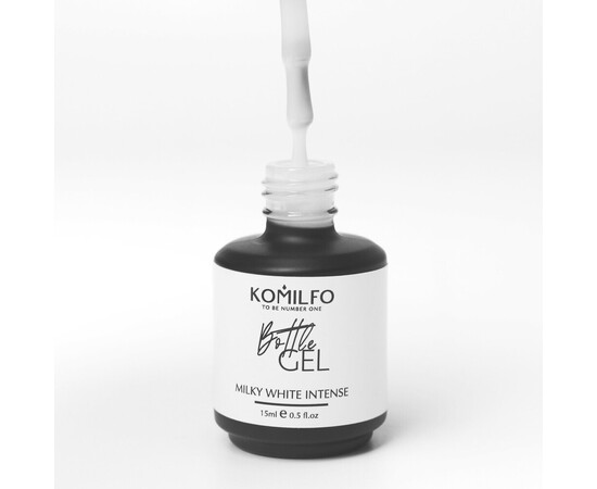 Зображення 2 Рідкий гель для нігтів Komilfo Bottle Gel Milky White Intense, з пензликом, 15 мл, Об'єм (мл, г): 15, Колір: Milky White Intense