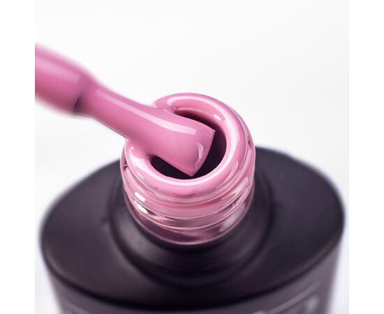 Зображення 2 Гель-лак Komilfo Deluxe Series D057 приглушений рожево-ліловий, емаль, 8 мл, Об'єм (мл, г): 8, Колір: 057