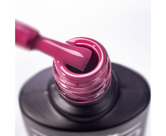 Зображення 2 Гель-лак Komilfo Deluxe Series D062 приглушена марсала, емаль, 8 мл, Об'єм (мл, г): 8, Колір: 062