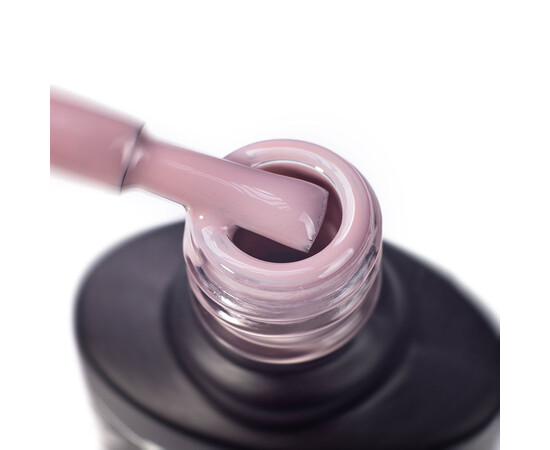 Зображення 2 Гель-лак Komilfo Deluxe Series D066 приглушений сіро-бузковий, емаль, 8 мл, Об'єм (мл, г): 8, Колір: 066