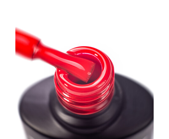 Зображення 2 Гель-лак Komilfo Deluxe Series D082 класичний червоний, емаль, 15 мл, Об'єм (мл, г): 15, Колір: 082