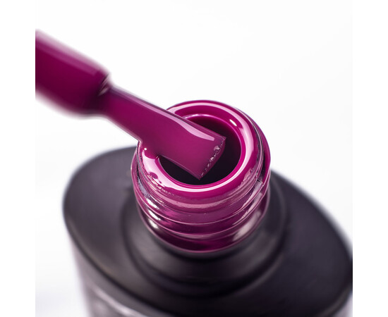 Зображення 2 Гель-лак Komilfo Deluxe Series D093 вечірня марсала, емаль, 8 мл, Об'єм (мл, г): 8, Колір: 093