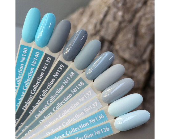 Зображення 3 Гель-лак Komilfo Deluxe Series D136 блідо-блакитний, емаль, 8 мл, Об'єм (мл, г): 8, Колір: 136