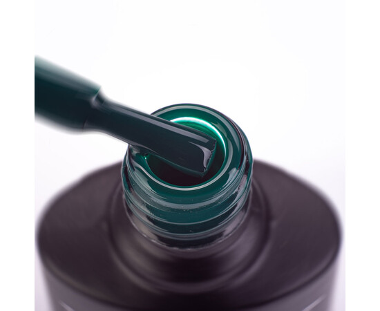 Зображення 2 Гель-лак Komilfo Deluxe Series D153 зелений, емаль, 8 мл, Об'єм (мл, г): 8, Колір: 153