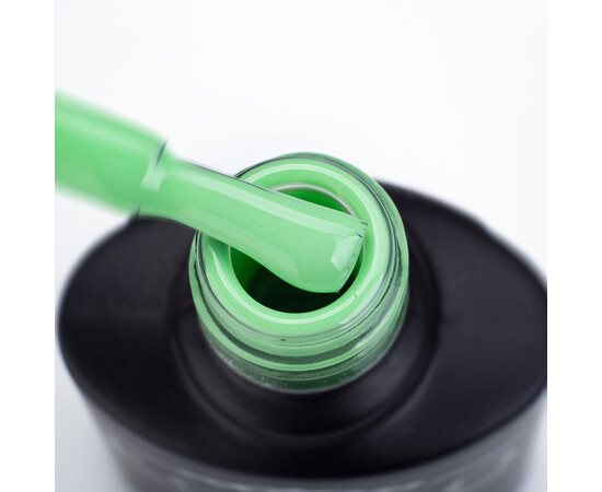 Зображення 2 Гель-лак Komilfo Deluxe Series D160 салатовий, емаль, 8 мл, Об'єм (мл, г): 8, Колір: 160