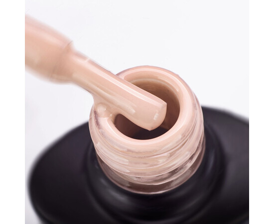 Зображення 2 Гель-лак Komilfo Deluxe Series D009 нюдовий, емаль, 8 мл, Об'єм (мл, г): 8, Колір: 009